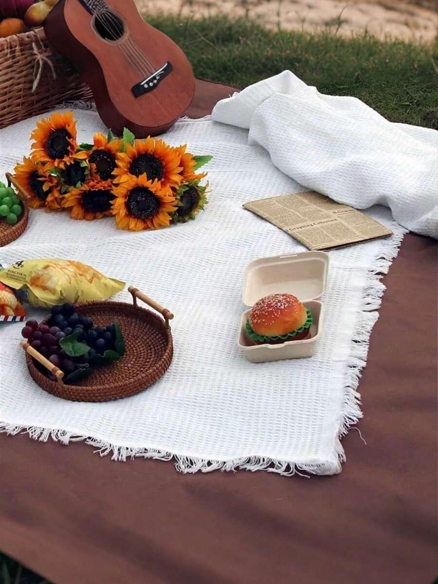 BIAŁY KOC FRĘDZLE