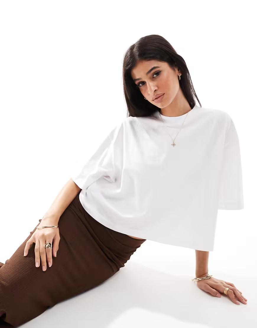 BIAŁY T-SHIRT OVERSIZE