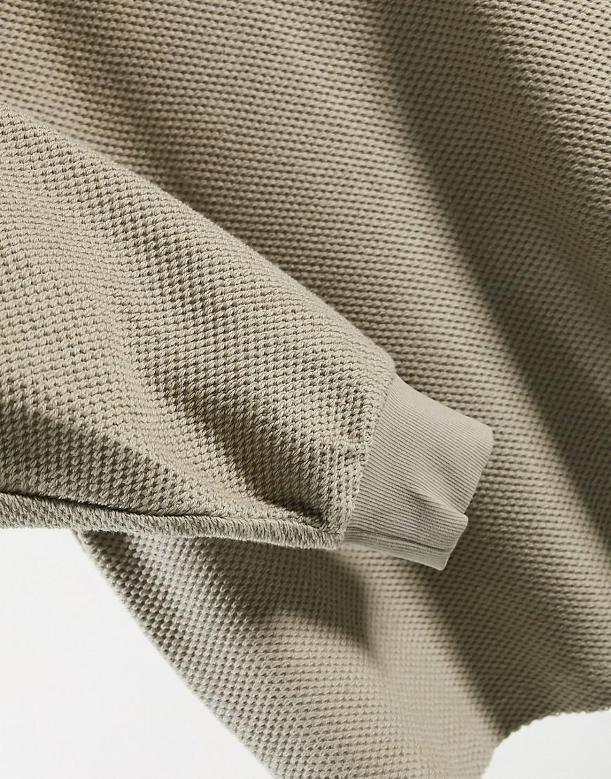 sweter okrągły dekolt 