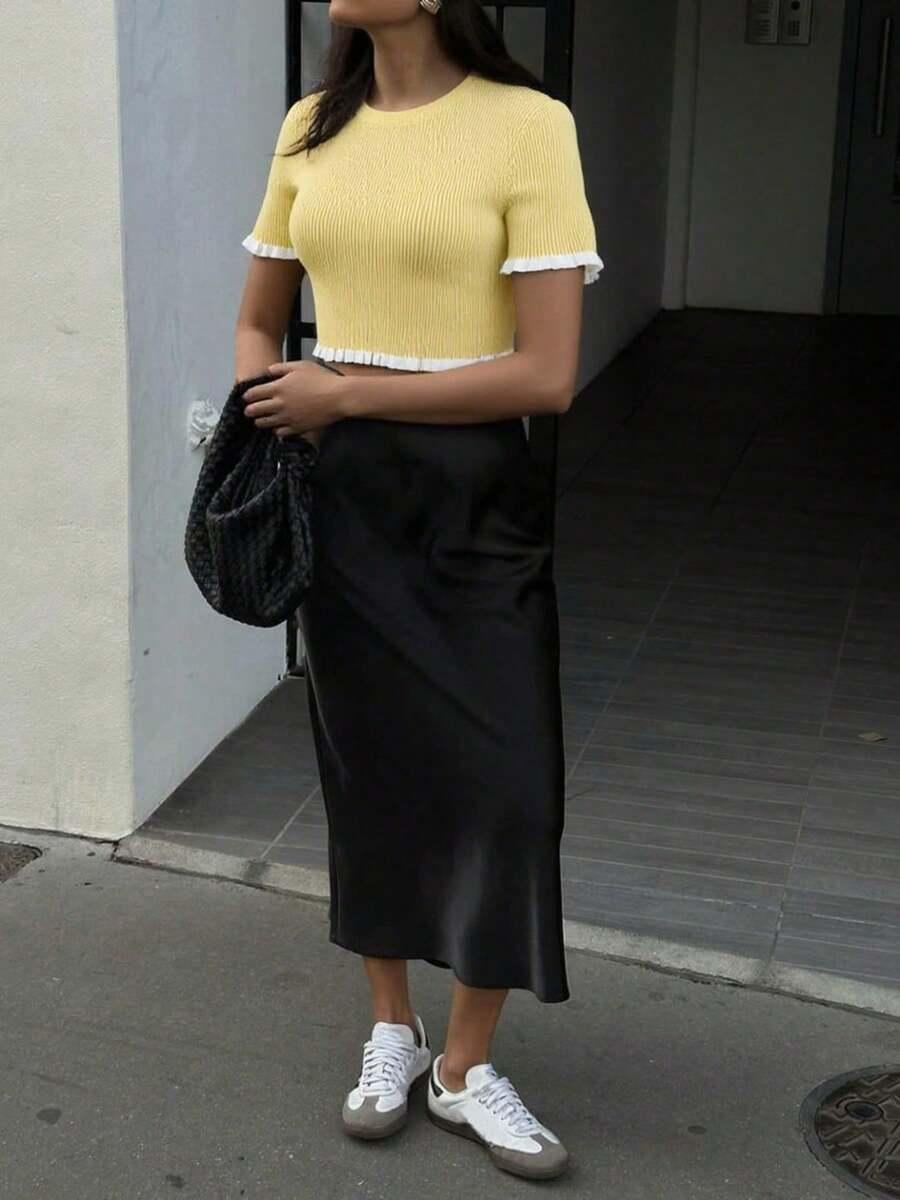 DZIANINOWA BLUZKA FALBANY