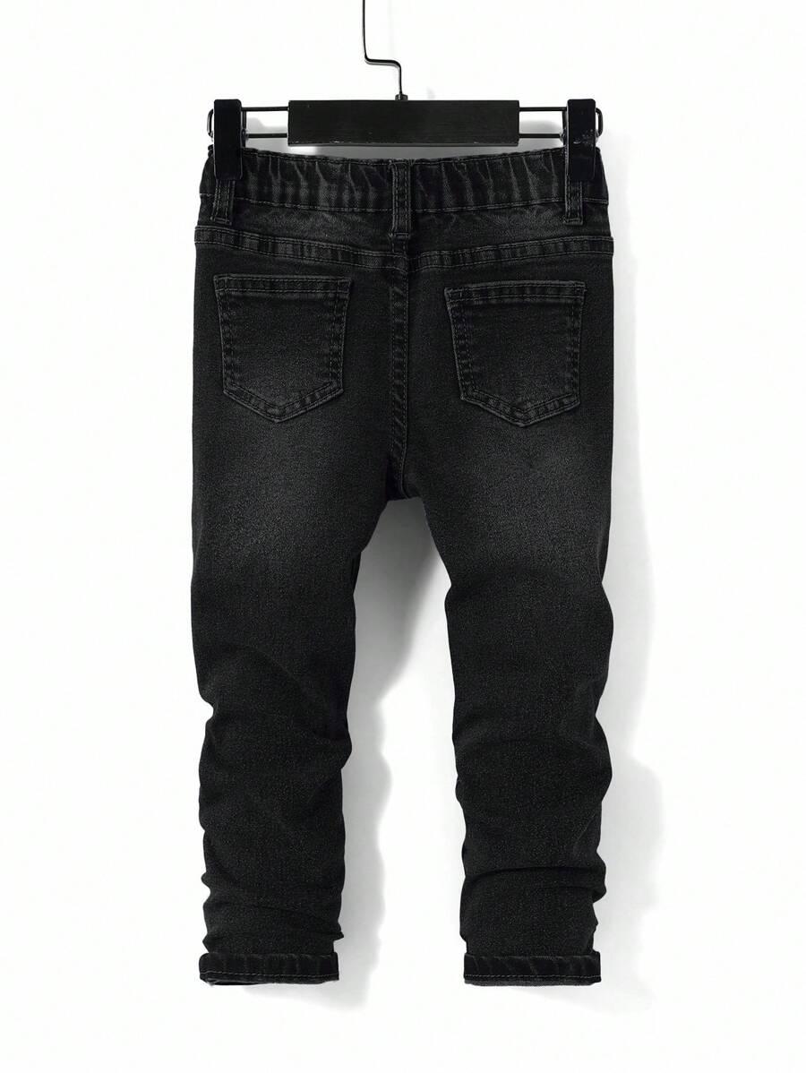 czarne spodnie jeans