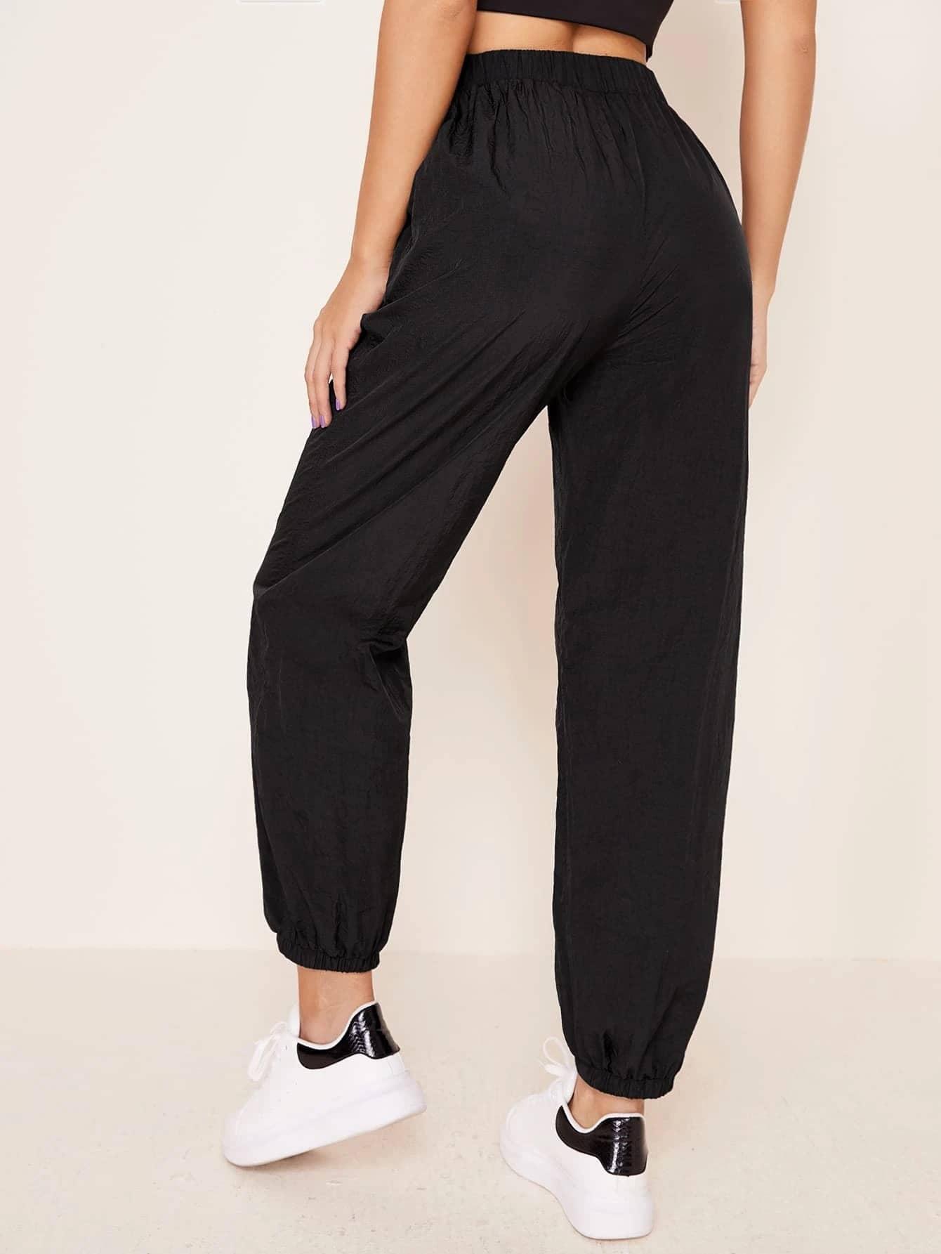 czarne spodnie casual print