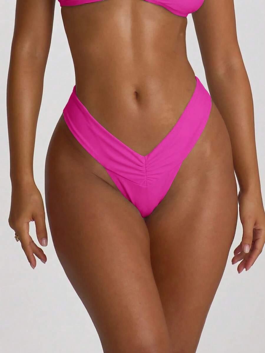 różowy dół od bikini