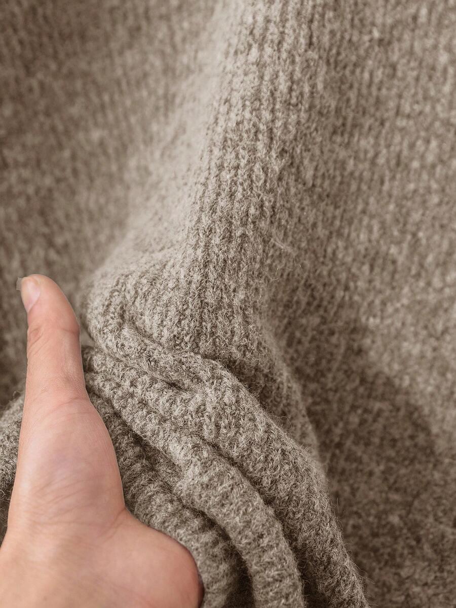 BEŻOWY SWETER DŁUGI RĘKAW 
