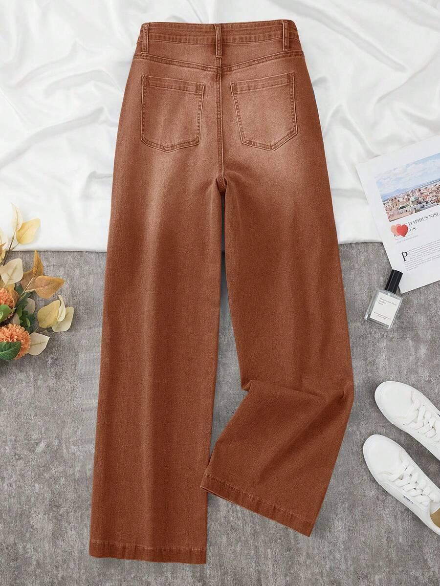 brązowe spodnie jeans