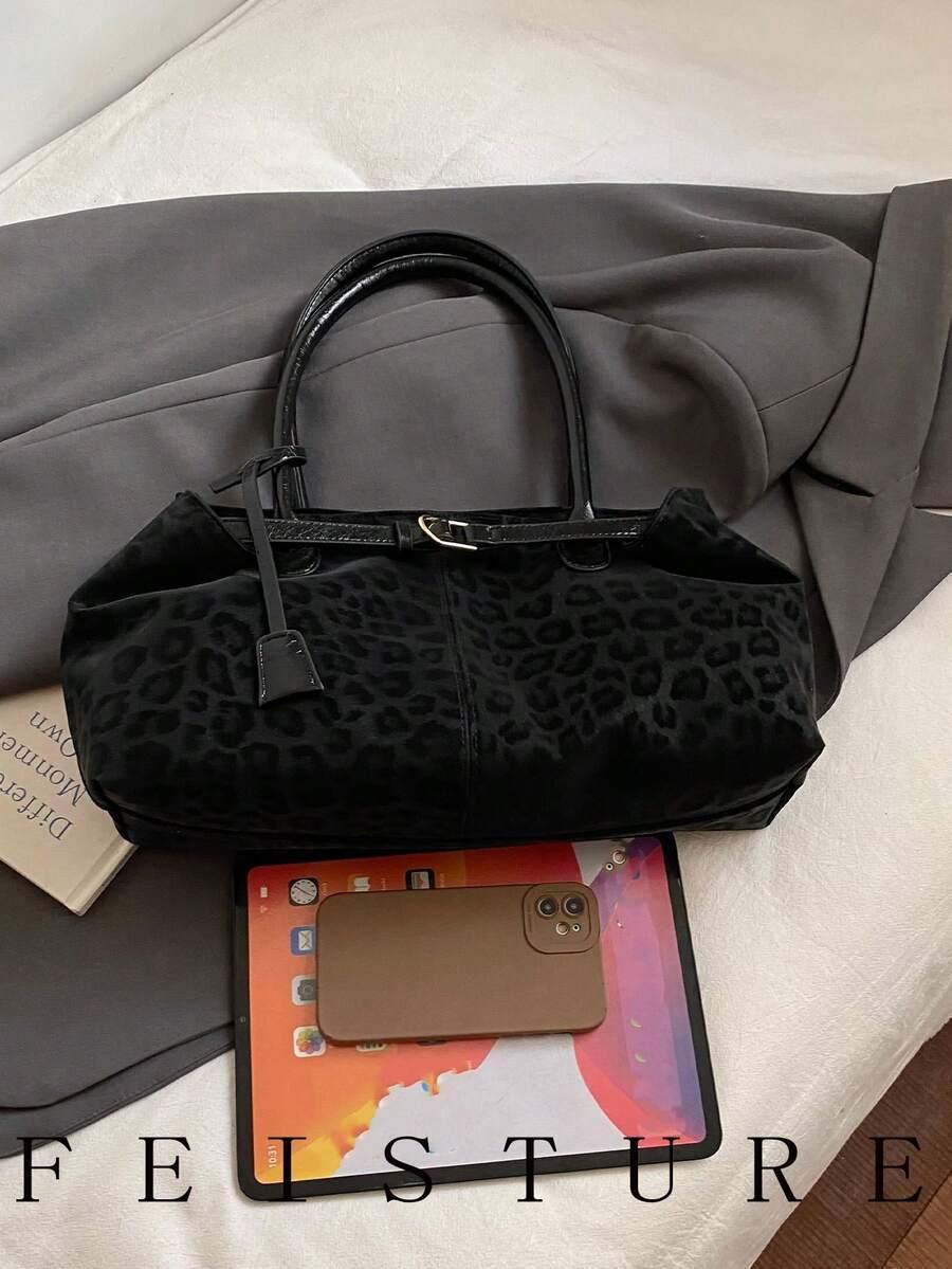 czarna torebka animal print