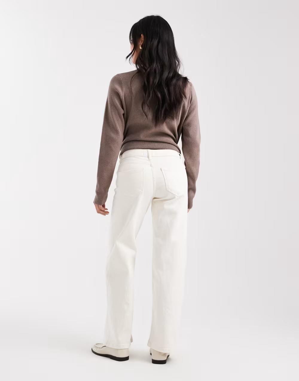 BEŻOWE SPODNIE JEANS