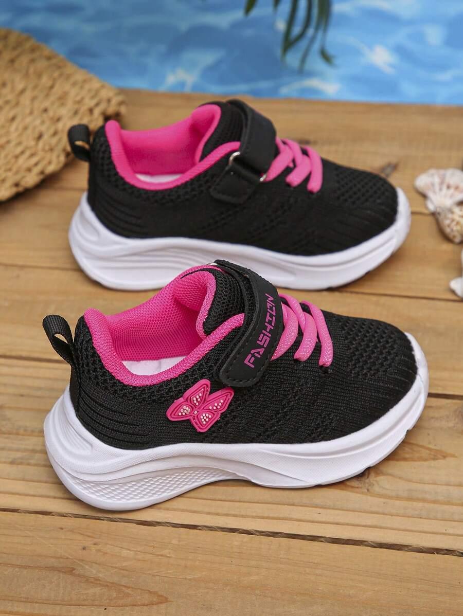 czarne buty sportowe na rzepy