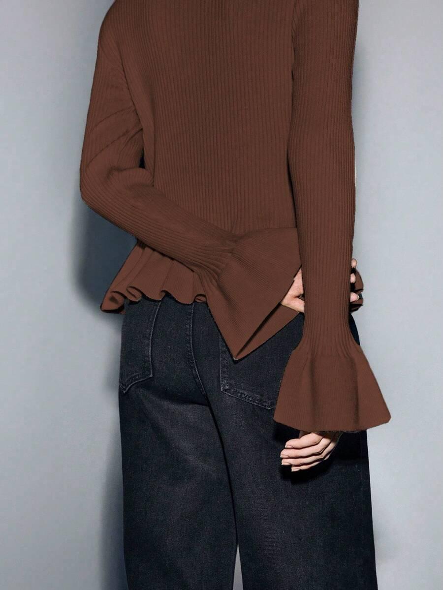 brązowy sweter długi rękaw