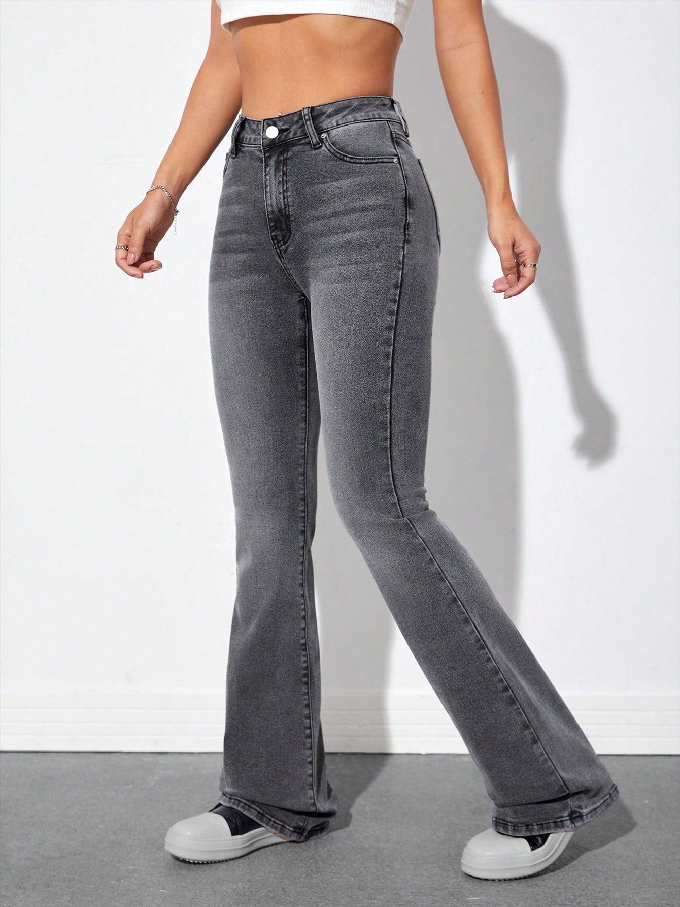 szare spodnie flare jeans kieszenie