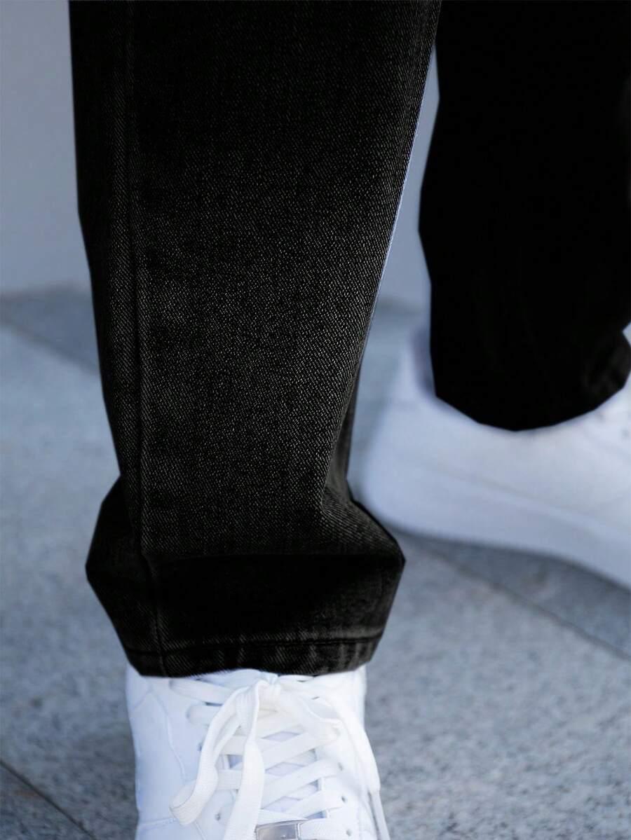 czarne spodnie jeans 