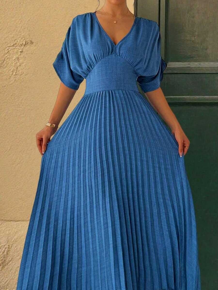 niebieska midi sukienka