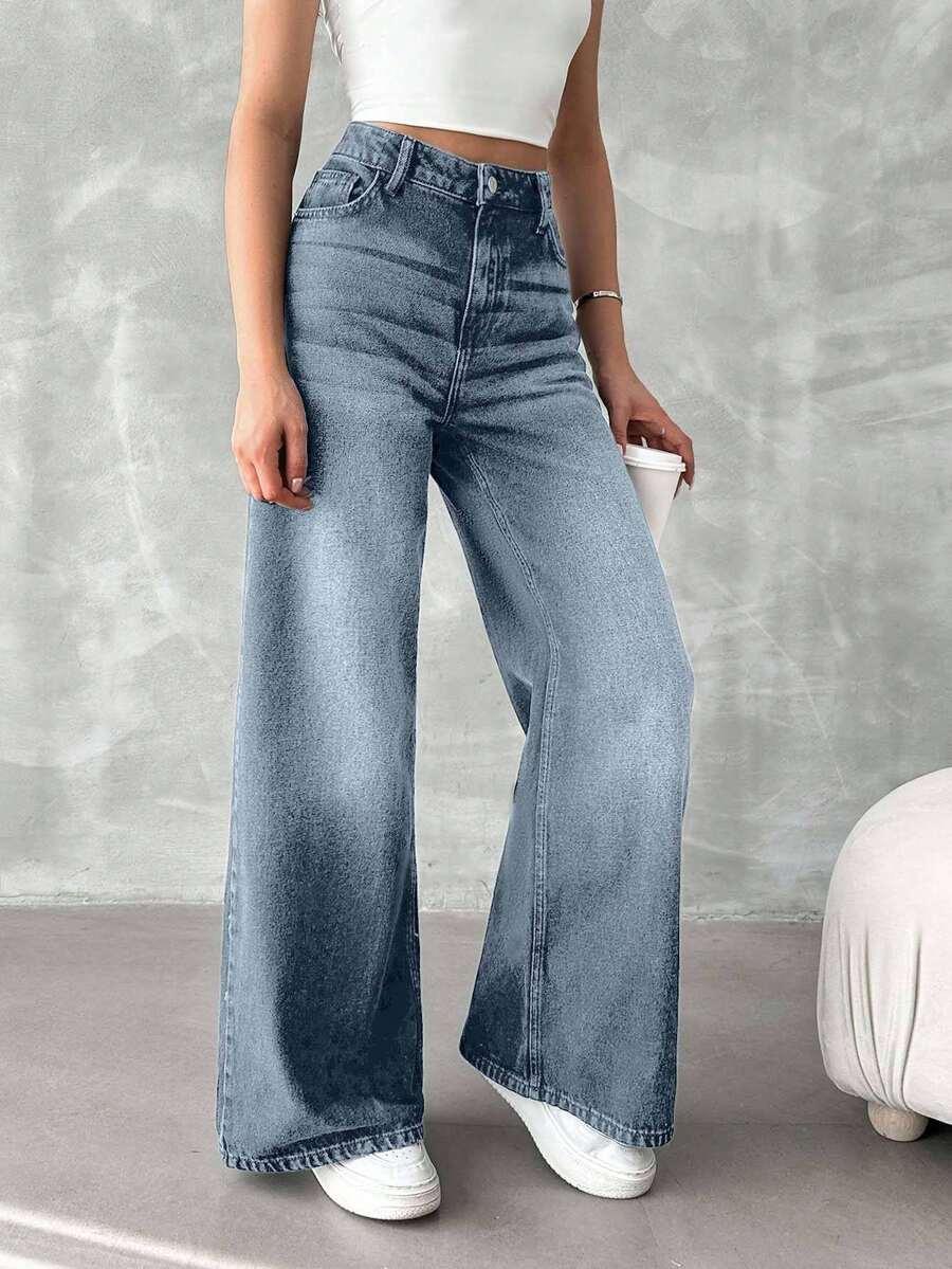 niebieskie spodnie jeans 