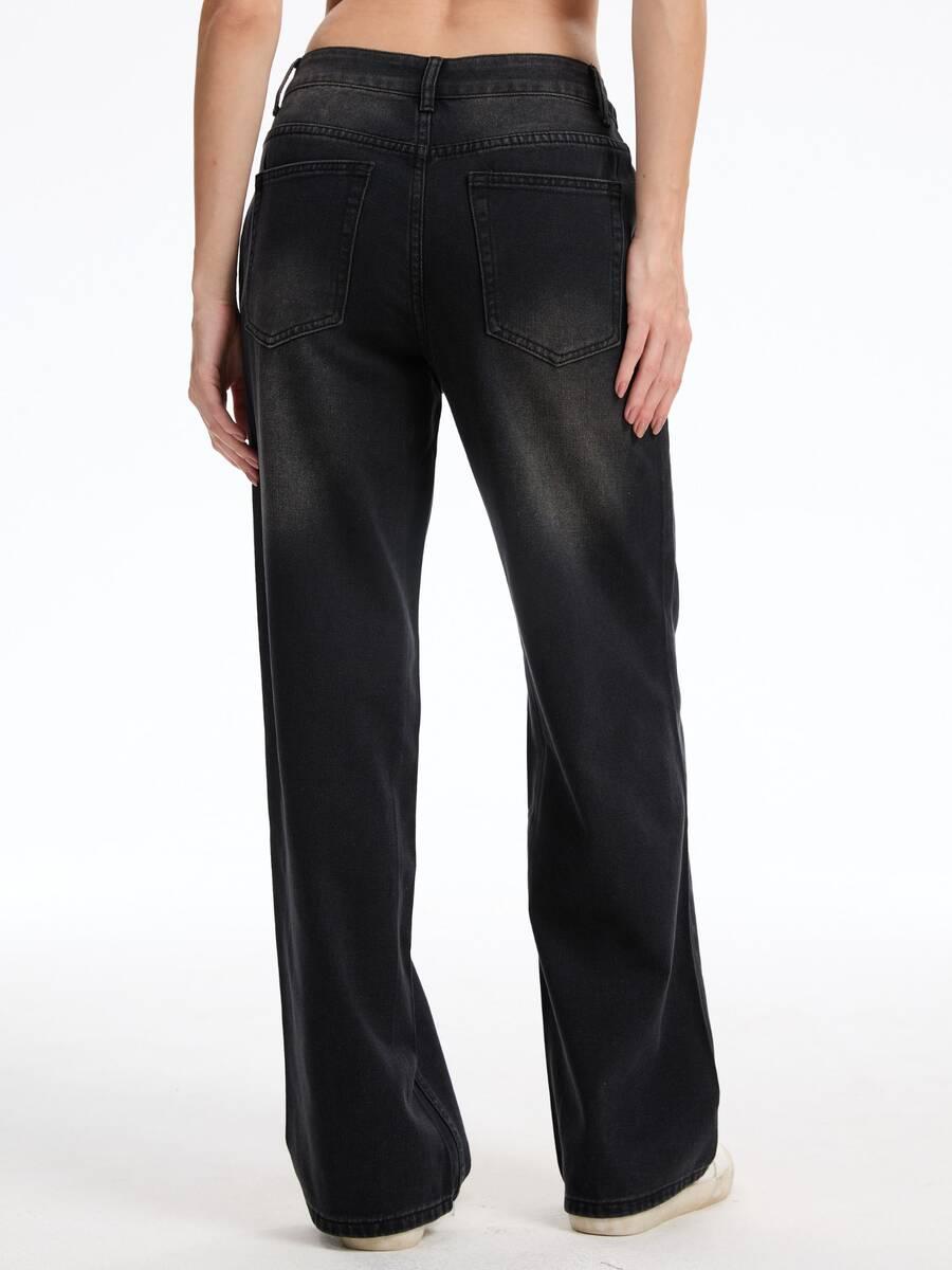 czarne spodnie jeans
