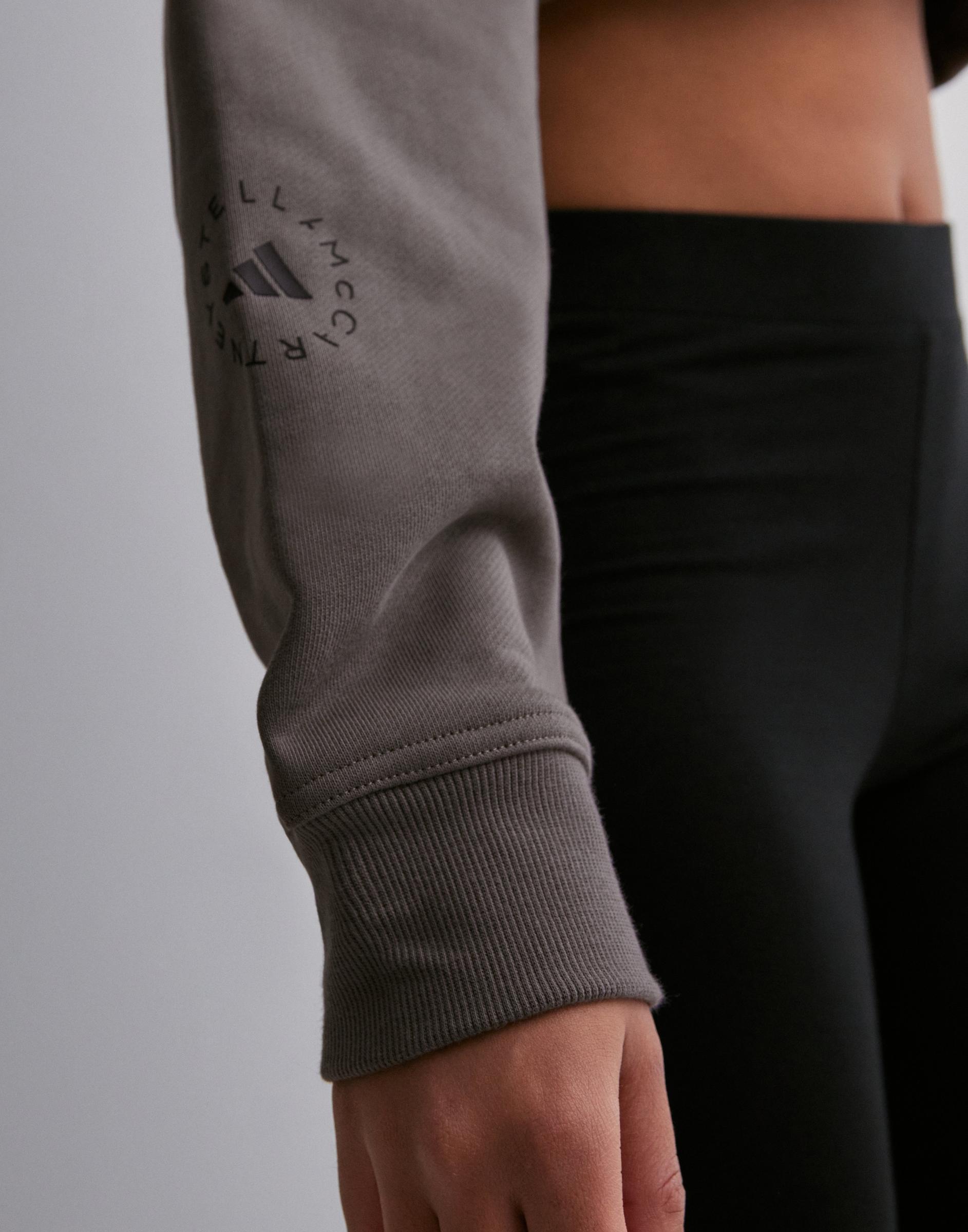 BLUZA SPORTOWA ODKRYTE PLECY IT8278