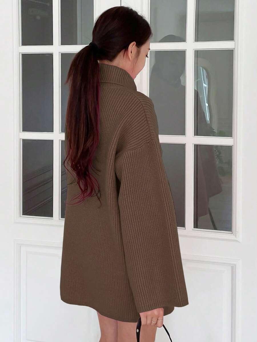LUŹNY BRĄZOWY SWETER