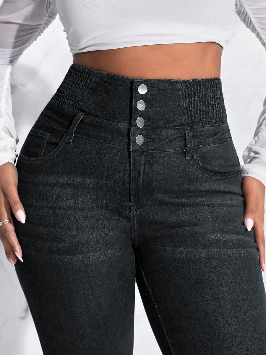 czarne spodnie jeans 