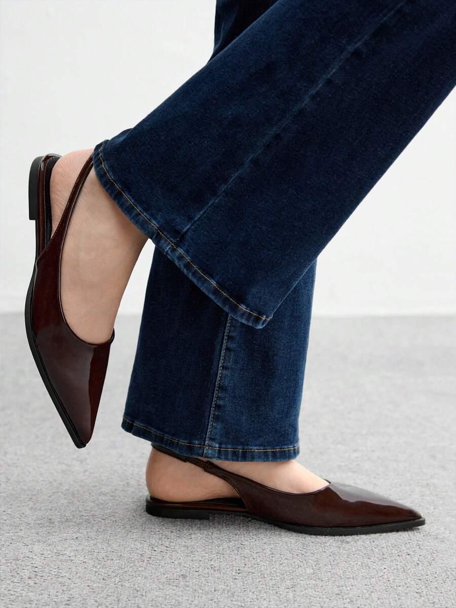 PŁASKIE BUTY Z ODKRYTĄ PIĘTĄ
