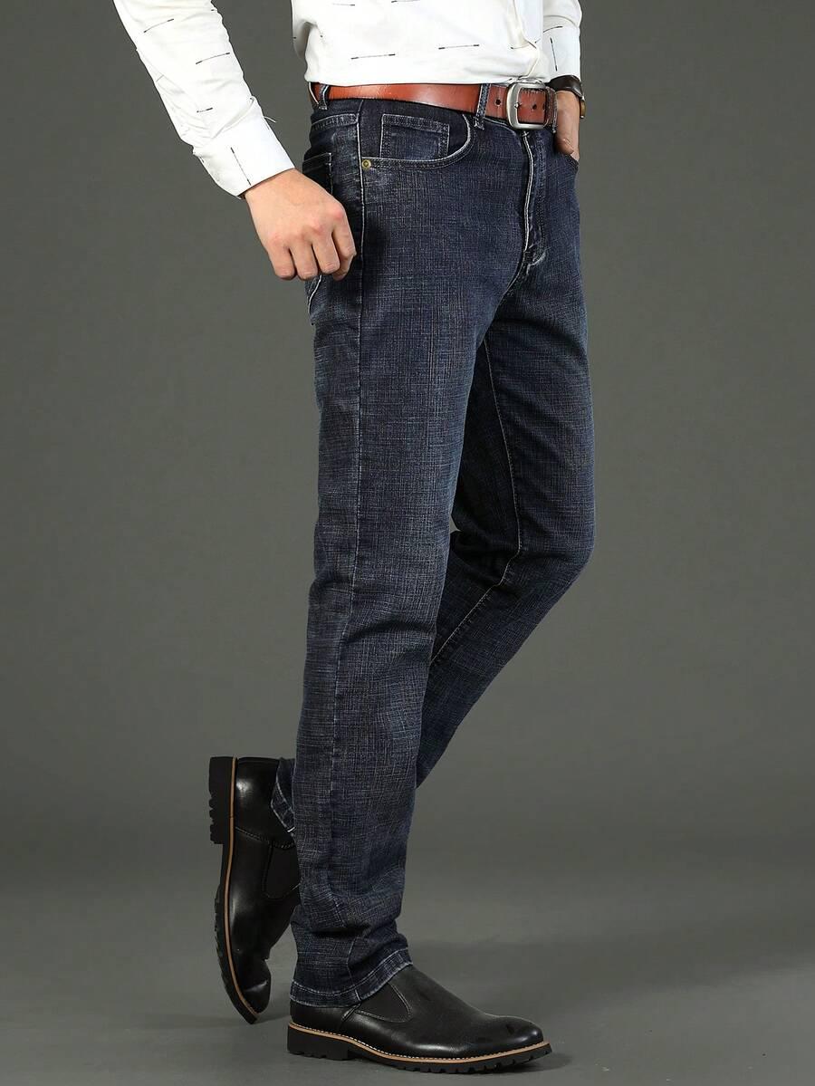 zwężane spodnie jeans