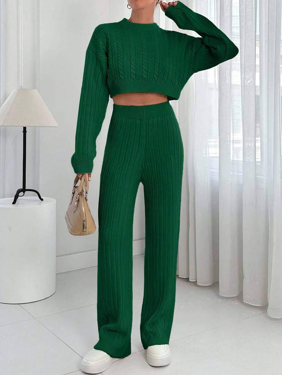 SWETER SPODNIE KOMPLET