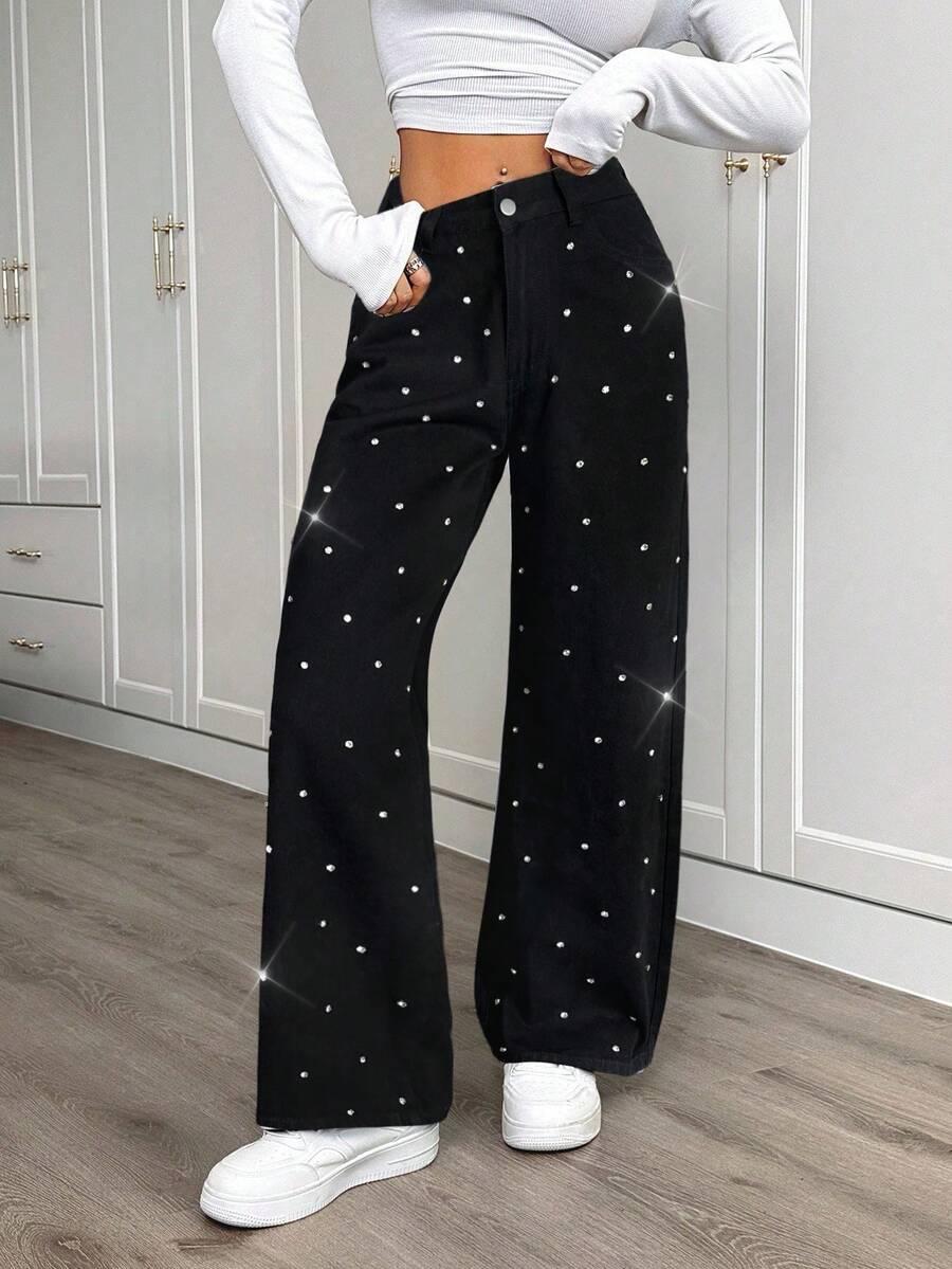 czarne spodnie jeans zdobienia