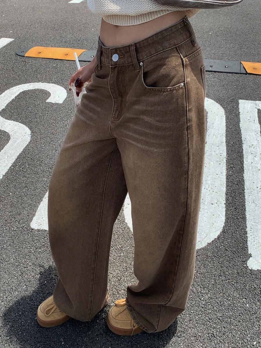 BRĄZOWE SPODNIE JEANS