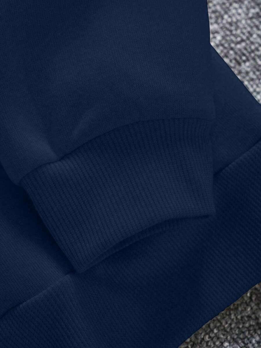 granatowa bluza kaptur