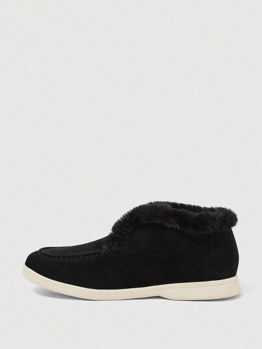 CZARNE BUTY FUTERKO