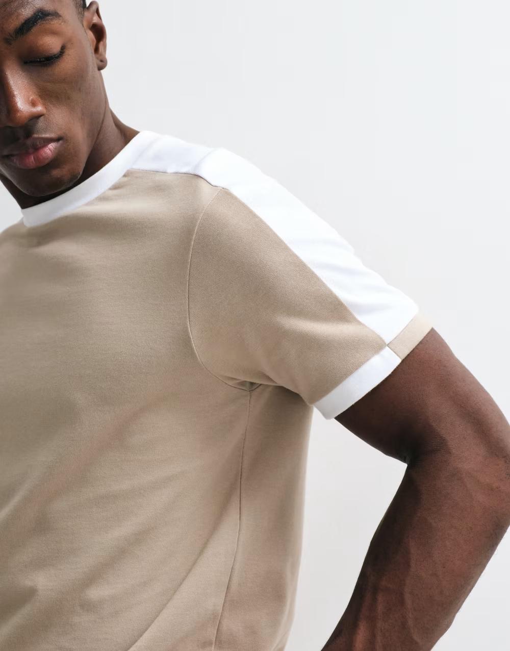 bezowy t-shirt krótki rękaw okrągły dekolt