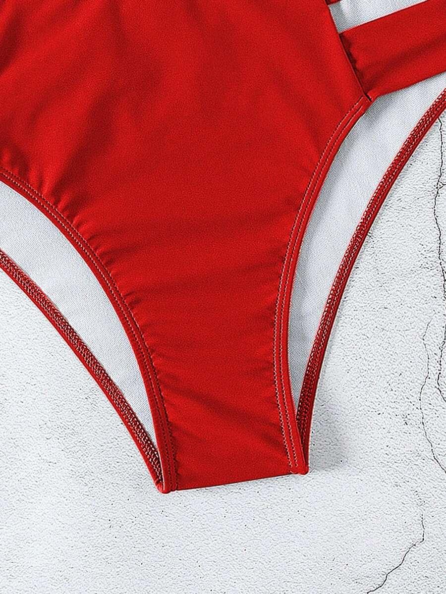 czerwony dół od bikini wycięcia