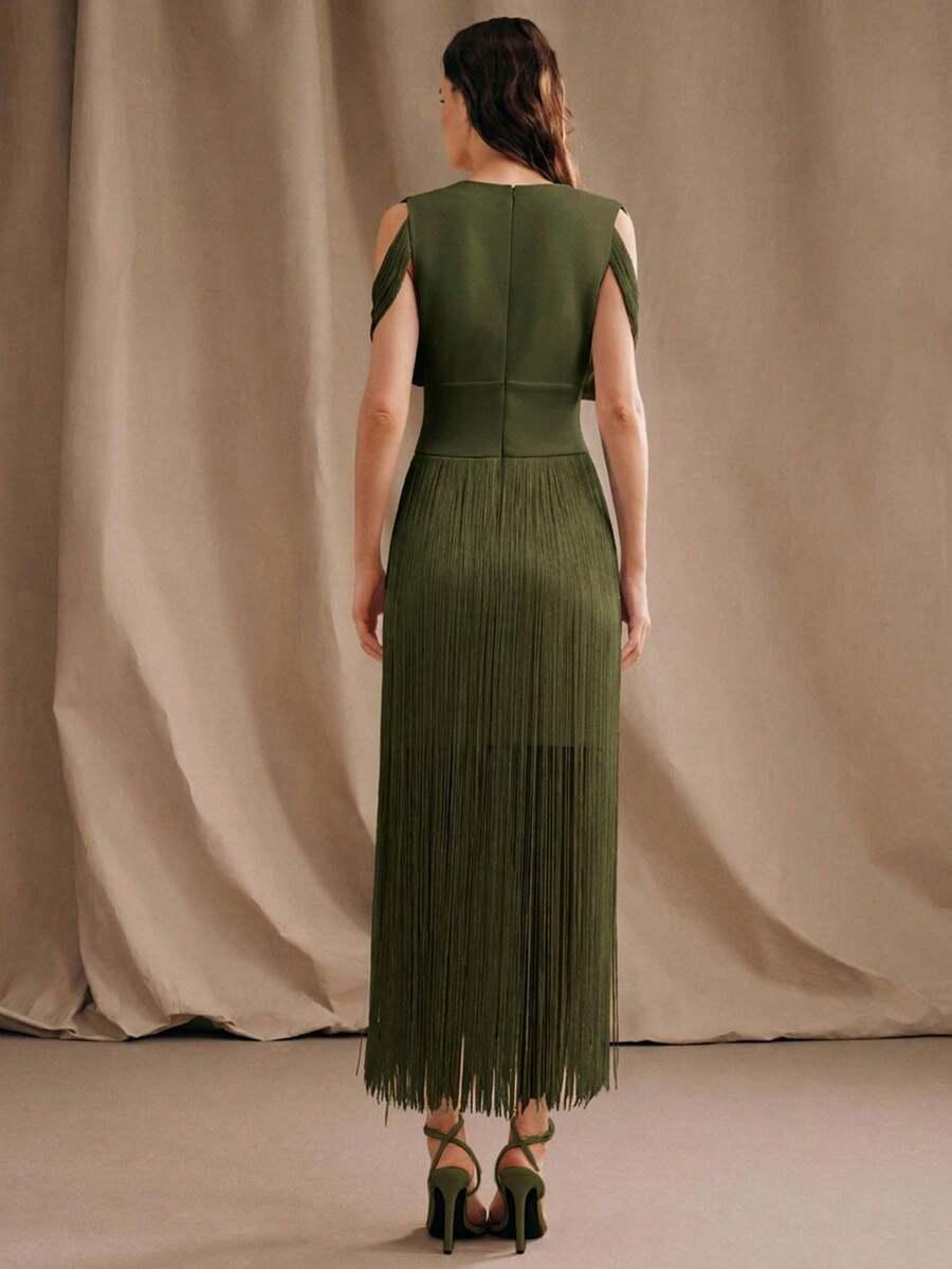 zielona sukienka v-neck frędzle