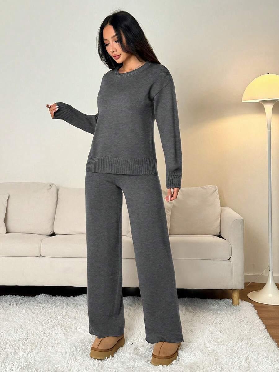 komplet sweter spodnie