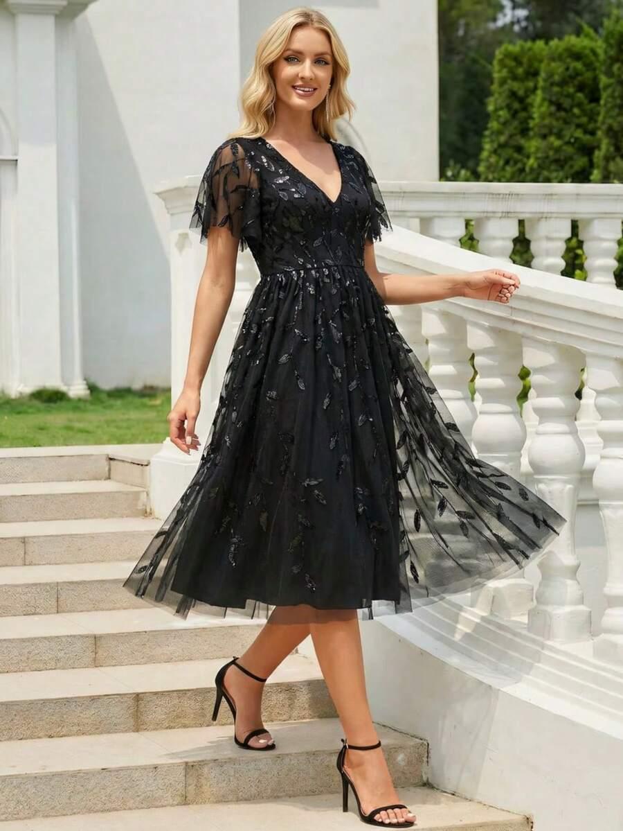CZARNA MIDI SUKIENKA