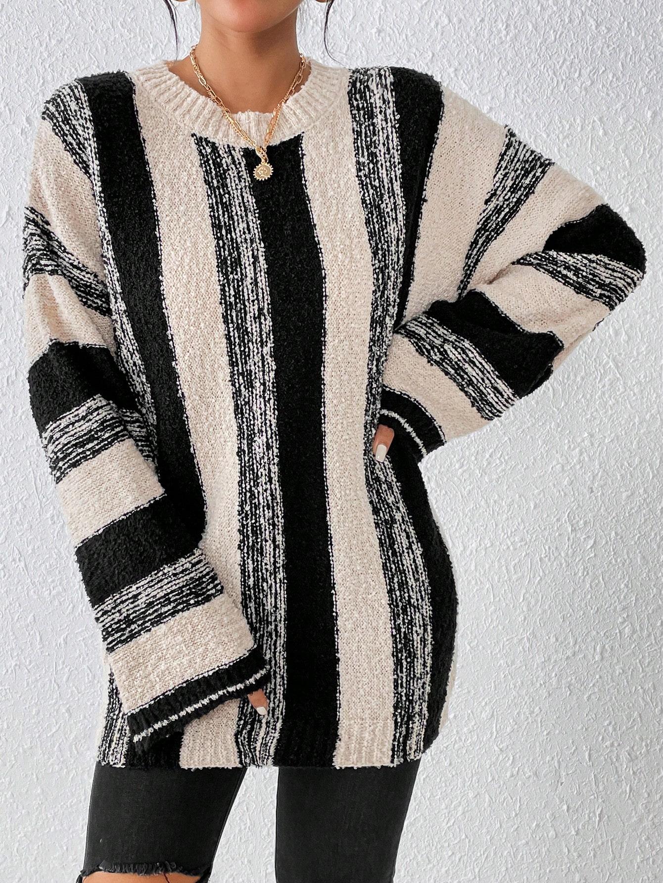 LUŹNY SWETER PASKI