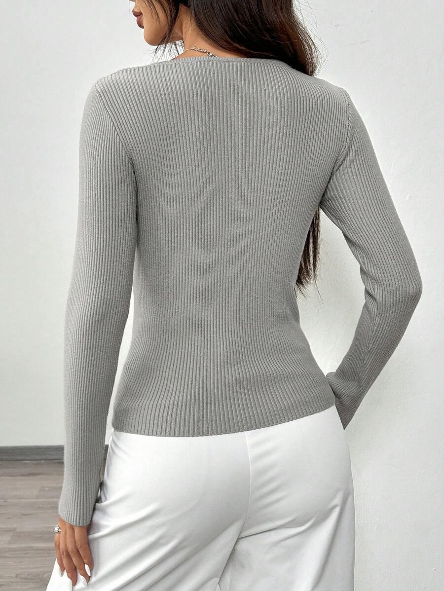 SWETER DAMSKI Z DŁUGIM RĘKAWEM