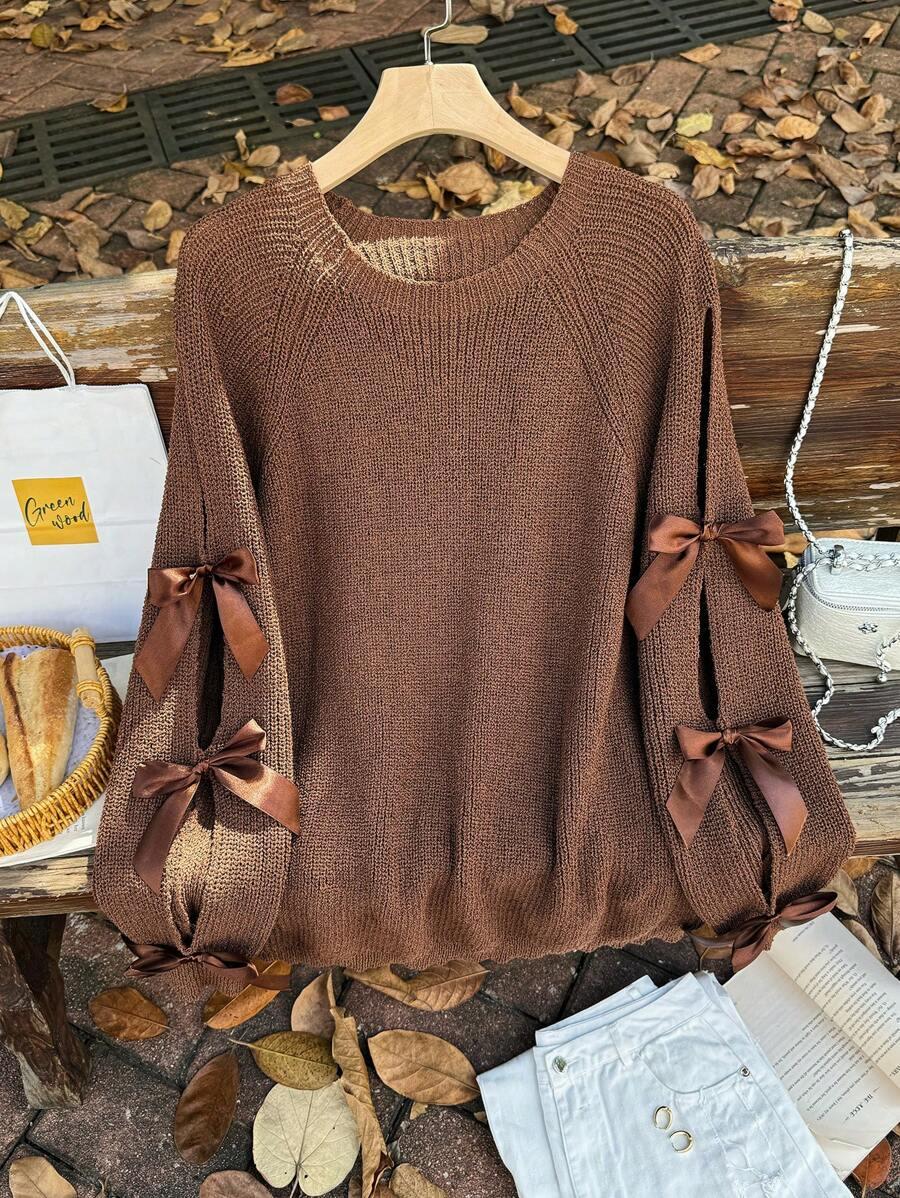 brązowy sweter kokarda