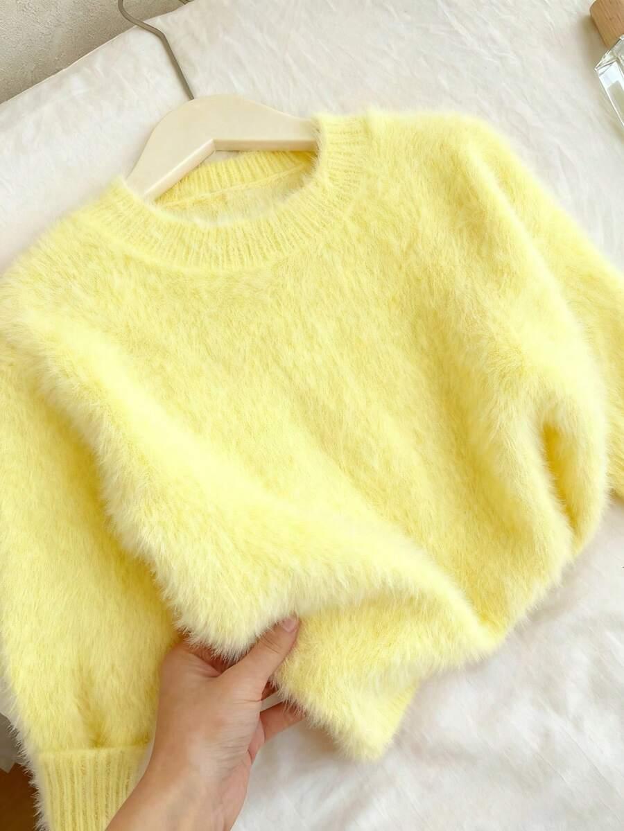ŻÓŁTY SWETER OKRĄGŁY DEKOLT