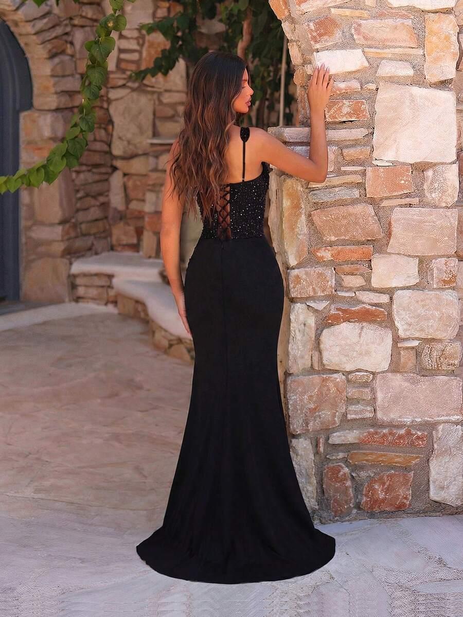 CZARNA MAXI SUKIENKA