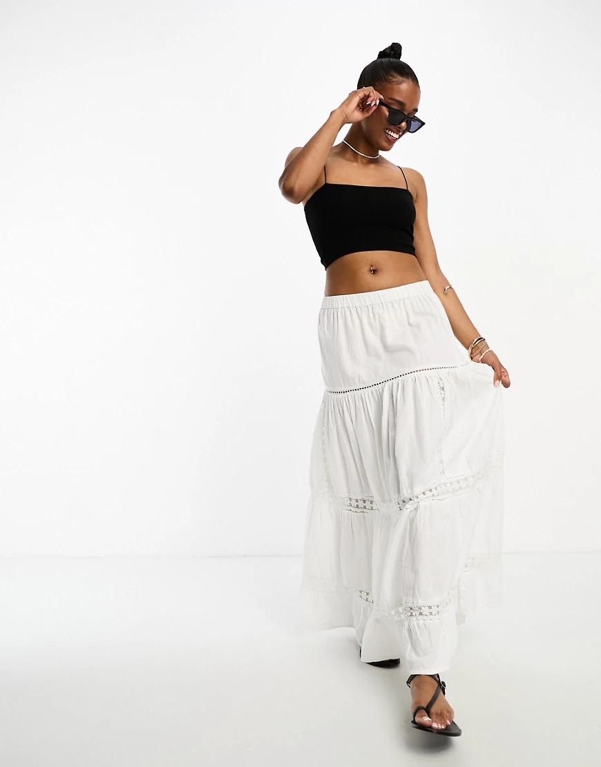 czarny crop top ramiączka