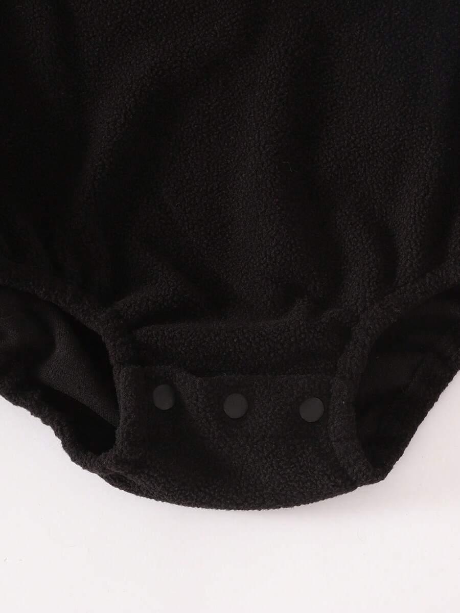 komplet skrzydła czapka body