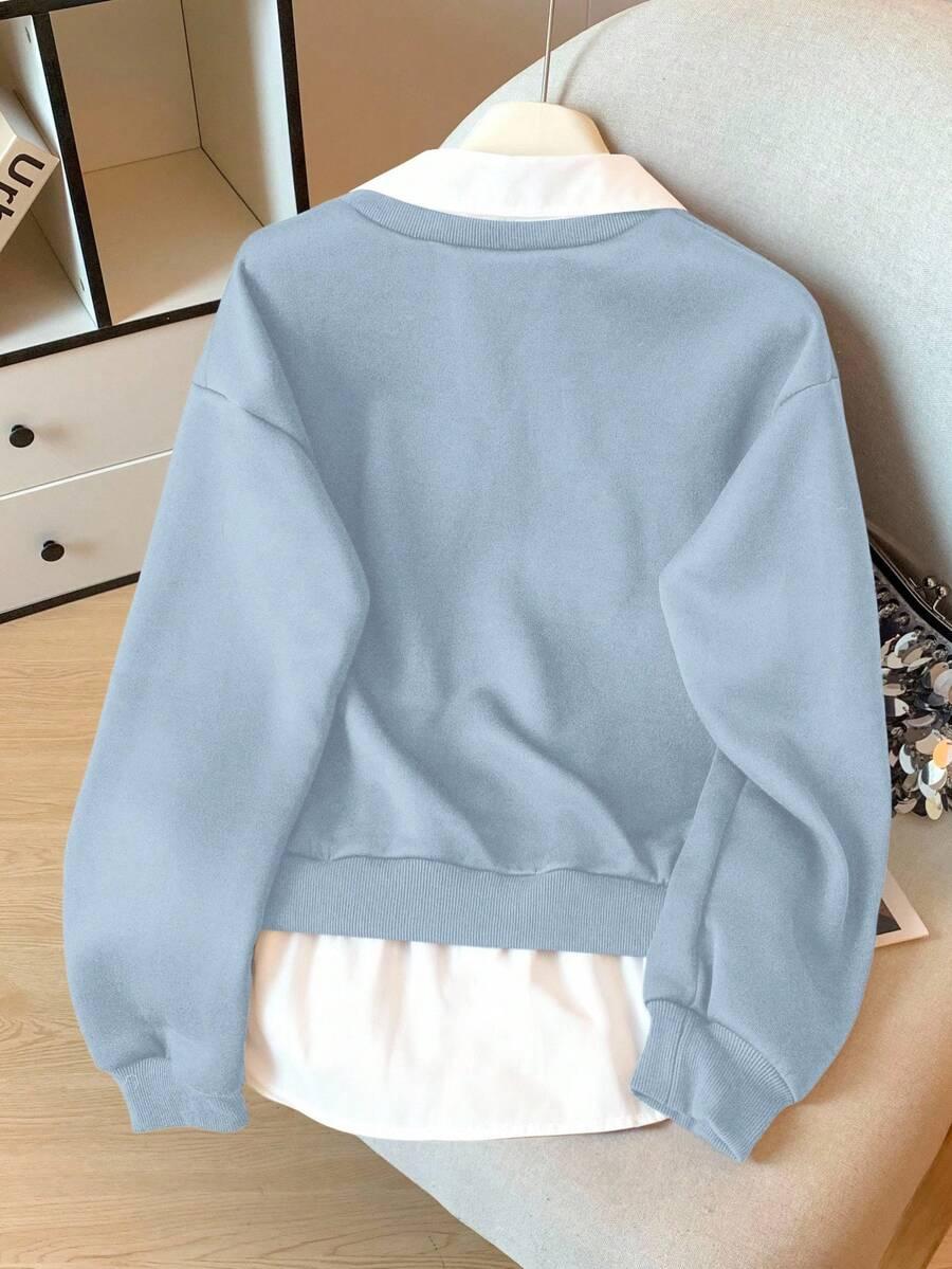 niebieska bluza łączenie kołnierzyk 