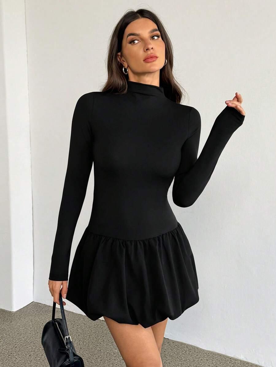 czarna mini sukienka 