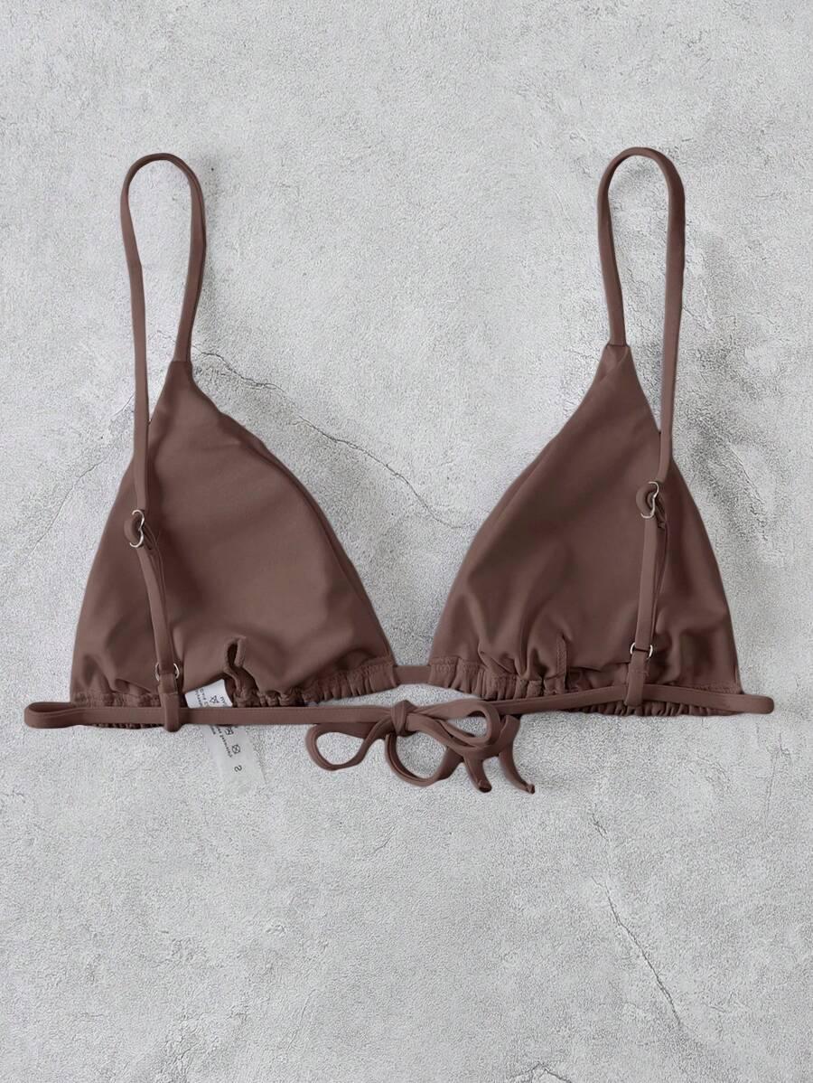 brązowa góra od bikini