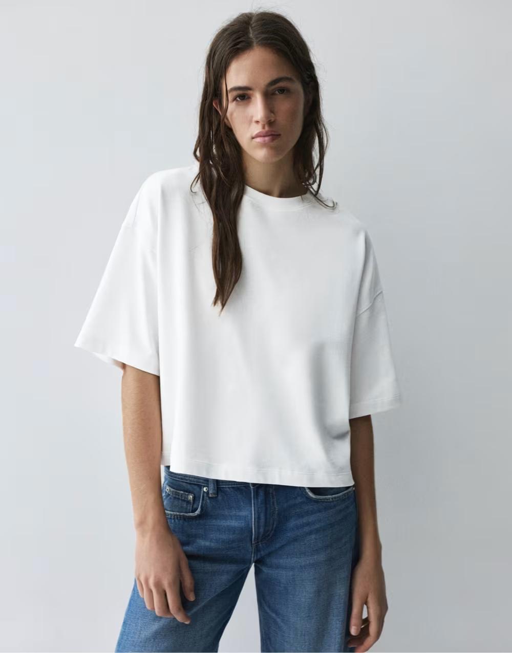biały t-shirt okrągły dekolt