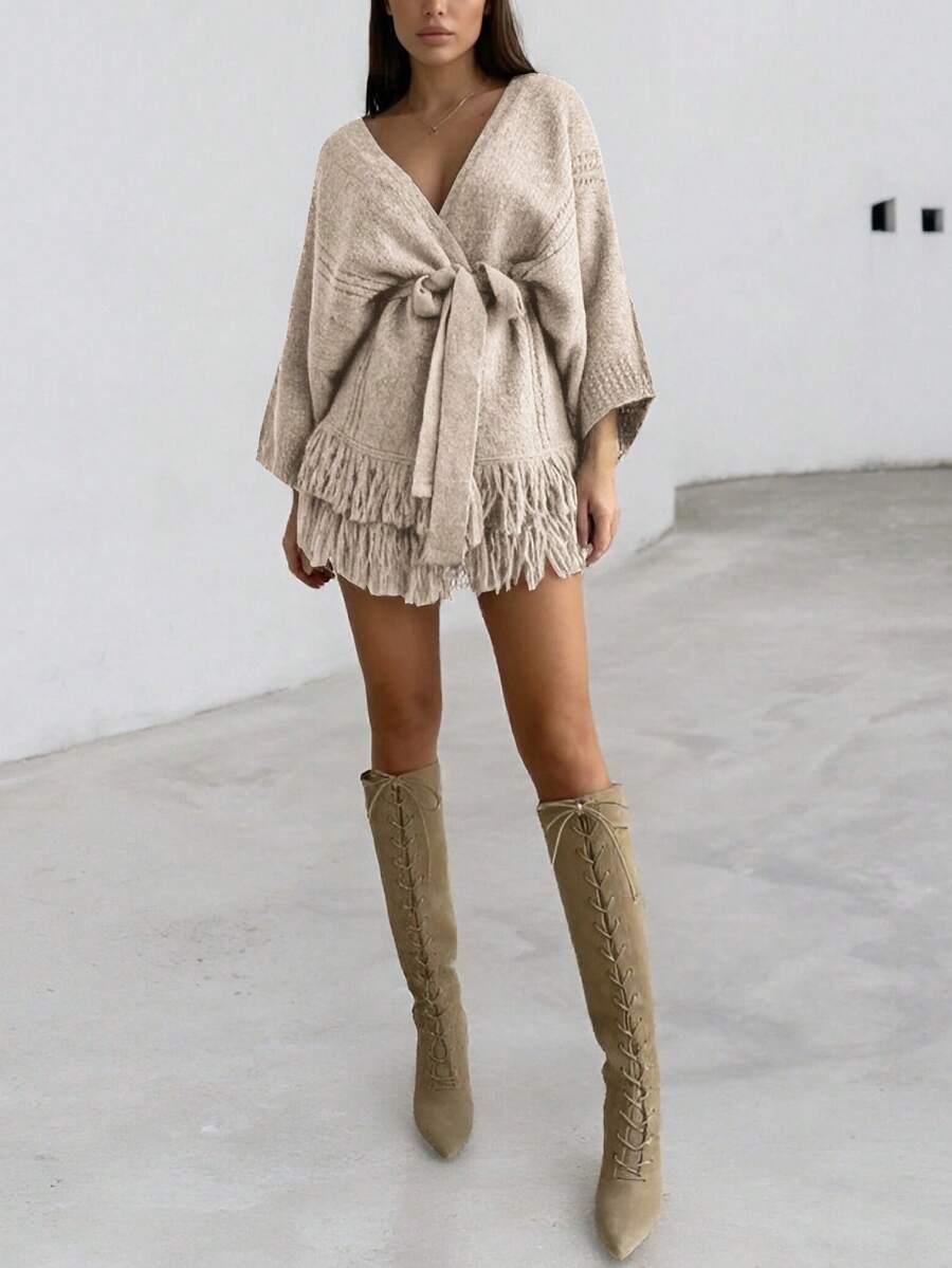 beżowy sweter kardigan frędzle