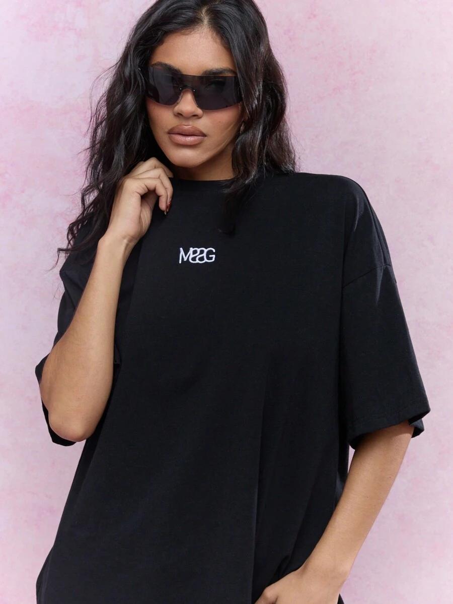 T-SHIRT Z HAFTEM