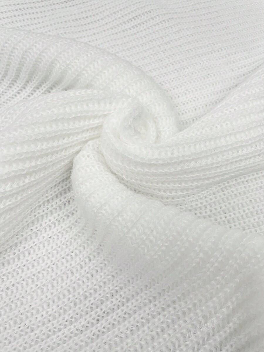 BIAŁY SWETER V-NECK