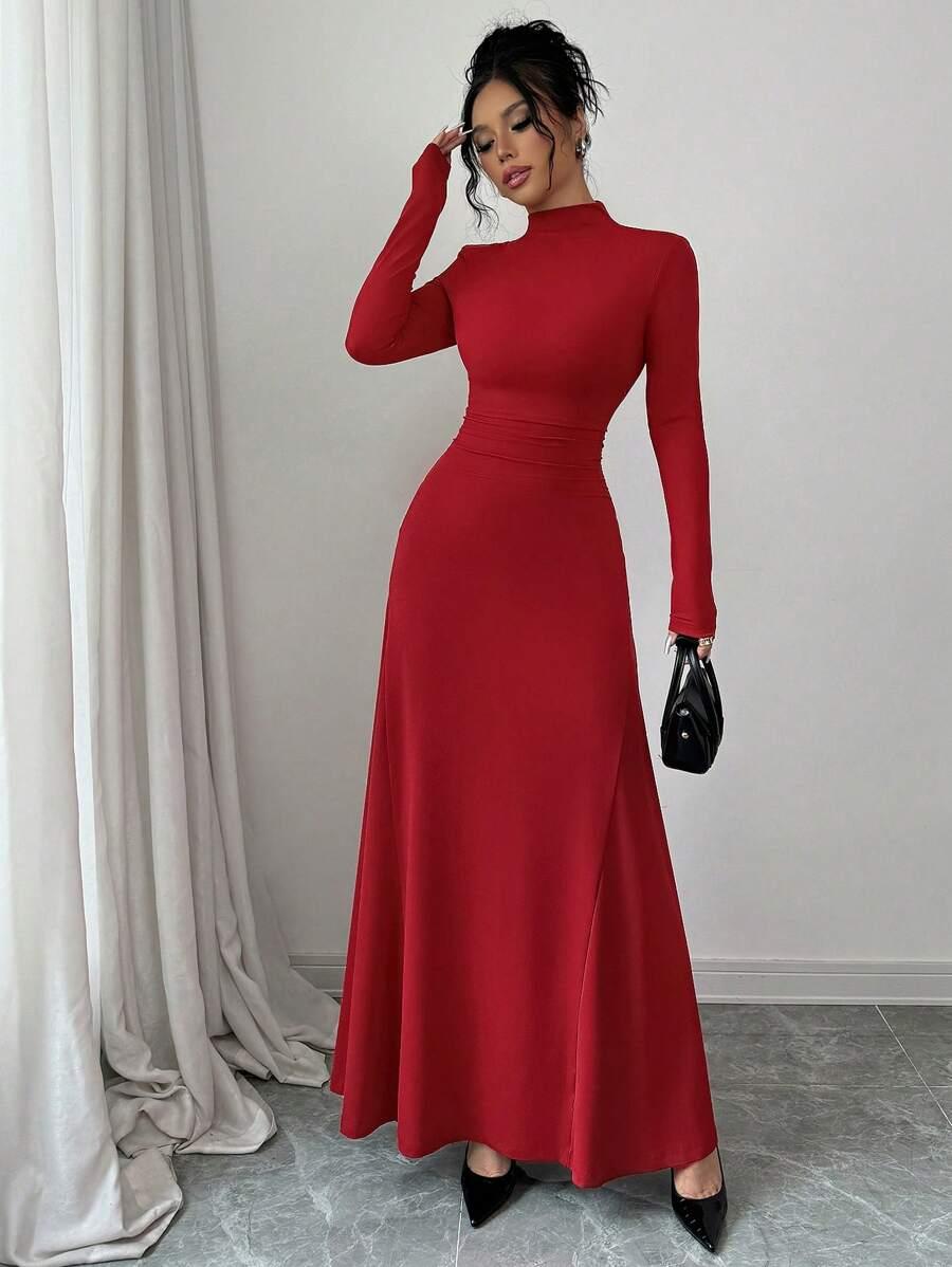 czerwona maxi sukienka 