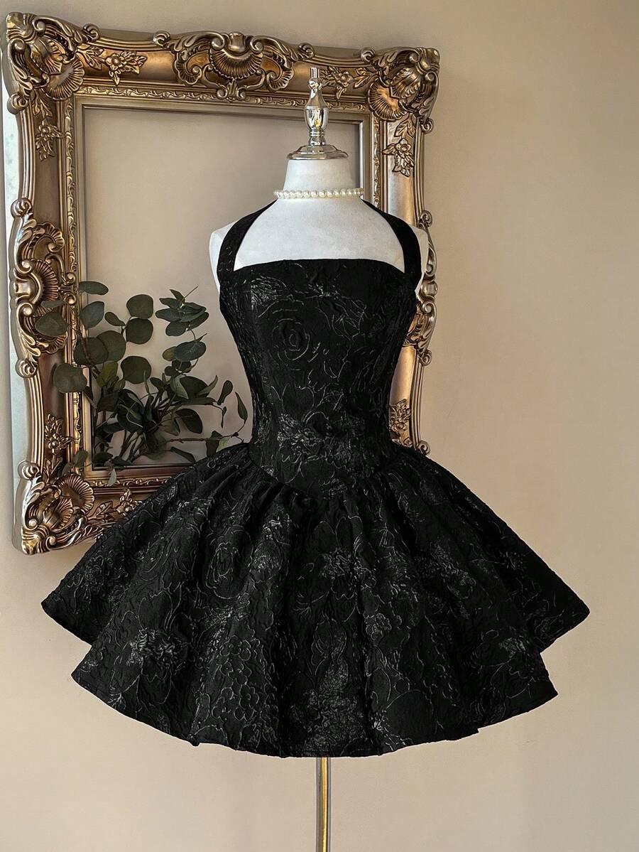 CZARNA MINI SUKIENKA