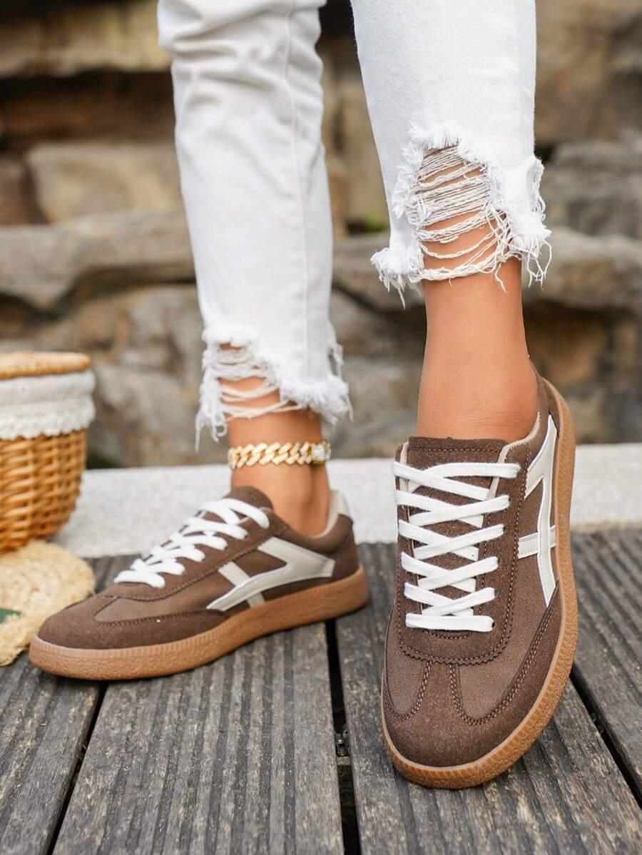 BRĄZOWE SZNUROWANE BUTY SPORTOWE